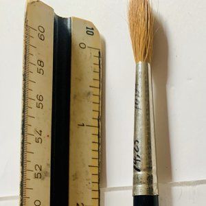 Isabey Pure Reb Sable brush size 8 round